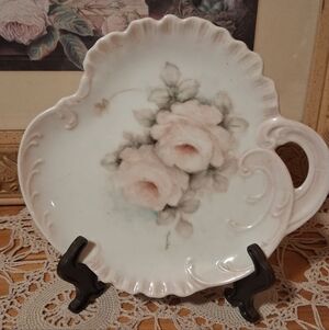 Stunning Vintage Trinket Dish
